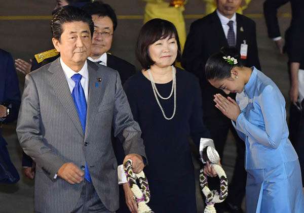 増税した途端…安倍政権“海外バラマキ”累計「60兆円」突破｜日刊ゲンダイDIGITAL