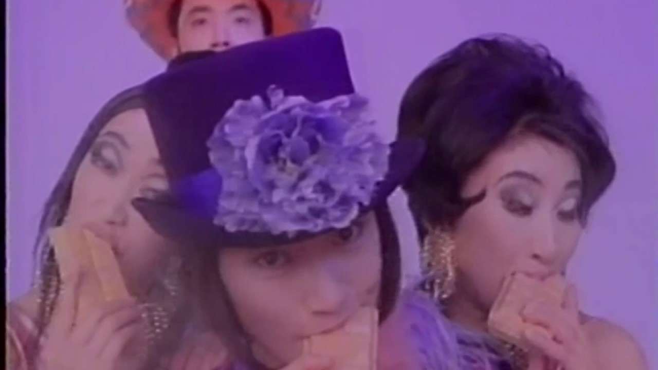 森永乳業『エスキモー 板チョコモナカ』 CM 1994 - YouTube