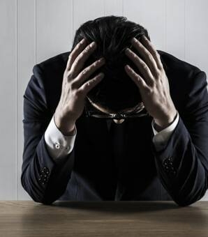 昼食はパン2つ、貯金80万円…「安楽死」したい53歳男性の「絶望的現実」（現代ビジネス） - Yahoo!ニュース