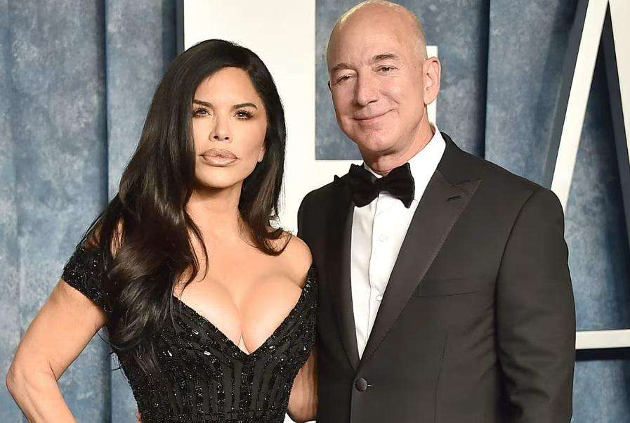 アマゾン創業者ジェフ・ベゾスが米フロリダ州「超富豪島」に建てた″137億円新豪邸″の全貌