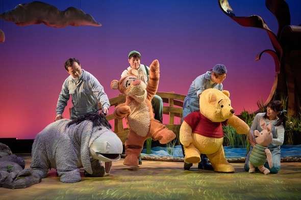 「ディズニー くまのプーさん」の新作ミュージカル、舞台が見えないと物議　「全然楽しめなかった」「ステージが低すぎる」