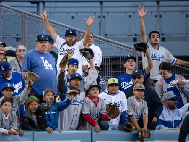 アメリカ人に「大谷翔平スゴい」を言わせたい日本メディア…米記者が本音で語る“疑問”「なぜか僕は週に3度くらい日本の記事に登場する」（Number Web） - Yahoo!ニュース