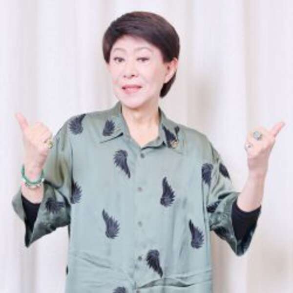 美川憲一「コンサートの時はカンペは絶対に見ない」／テリー伊藤対談（4）|au Webポータルコネタニュース