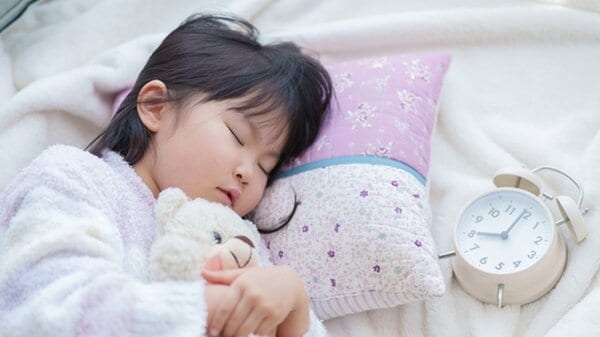 子供の昼寝はあくまでリフレッシュ？我が子に必要な“夜”の睡眠時間を確保するためにパパとママが把握すべきこと｜FNNプライムオンライン