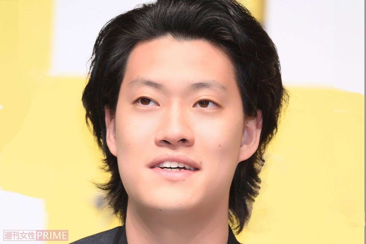 霜降り明星・粗品、ゲーム生配信でKing & Princeに暴言「今の状態のキンプリ誰が見るねん」「顔が似過ぎていて、どっちか自信ない。名前も出てこないし」