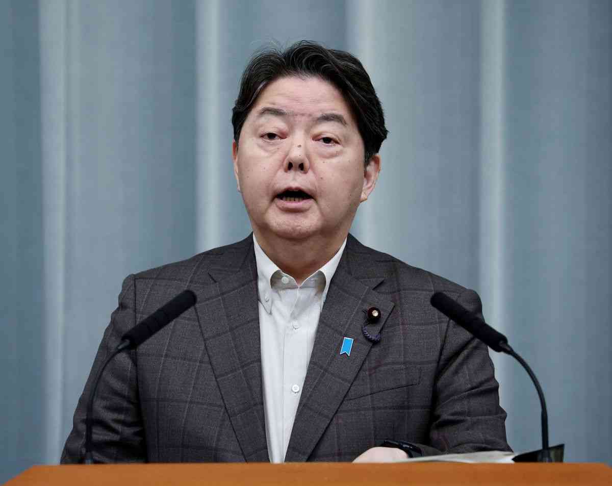 岸田首相、上川外相続投の方針　「うまずして」発言、野党批判：時事ドットコム