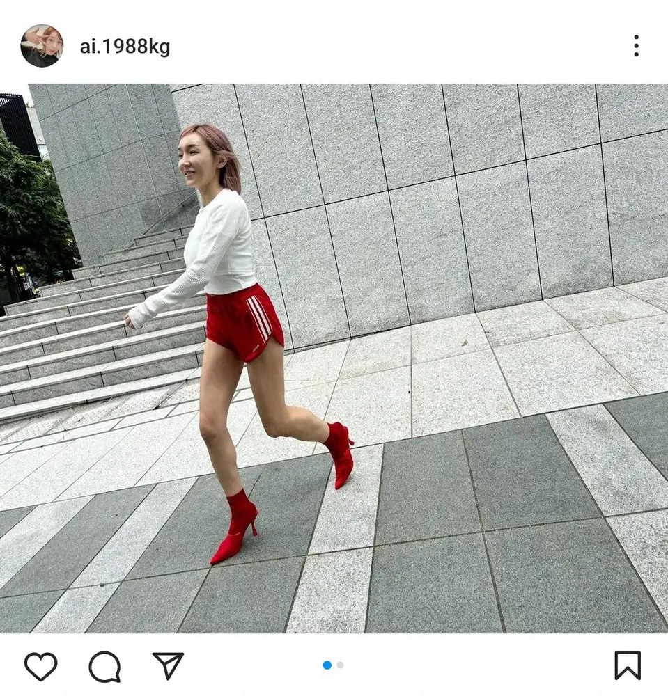 36歳・加護亜依　「体育着みたいなショートパンツ」タイトな個性派コーデに「スタイル良すぎ」の声