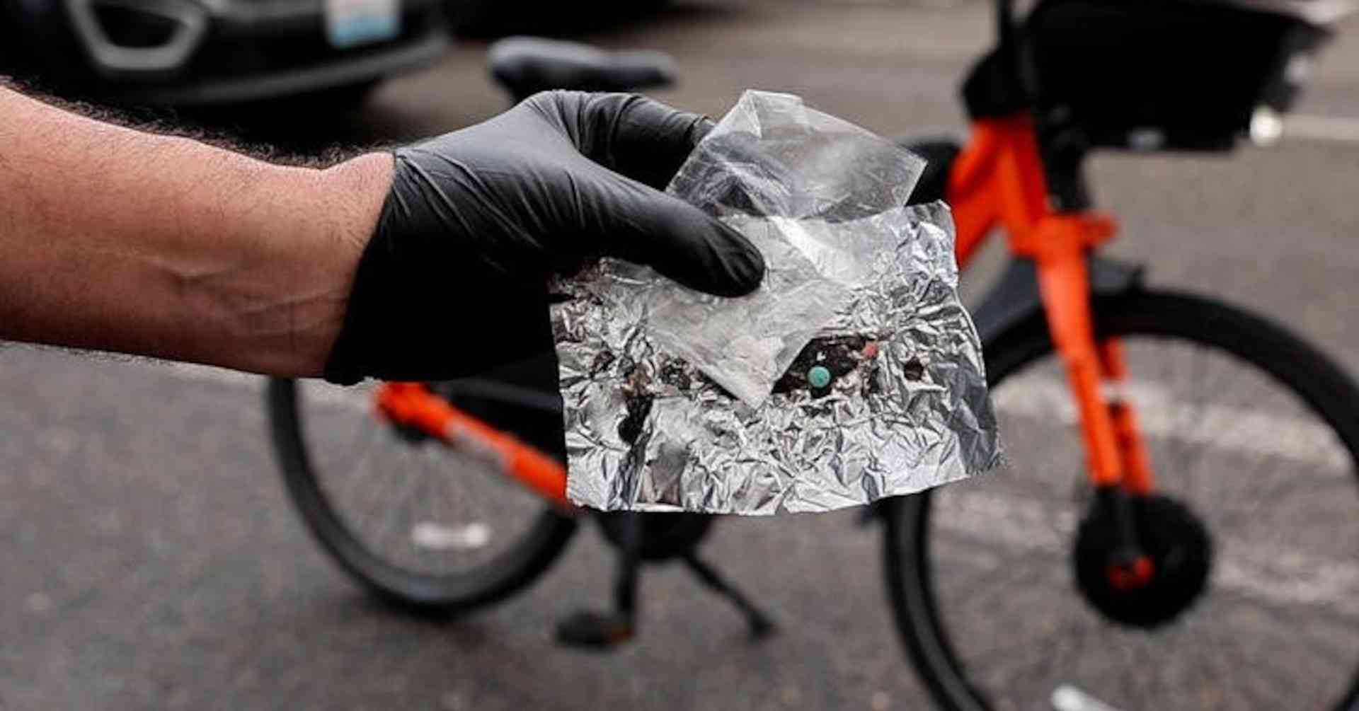 中国がフェンタニル原料に補助金、米国の中毒あおる＝米下院委 | ロイター