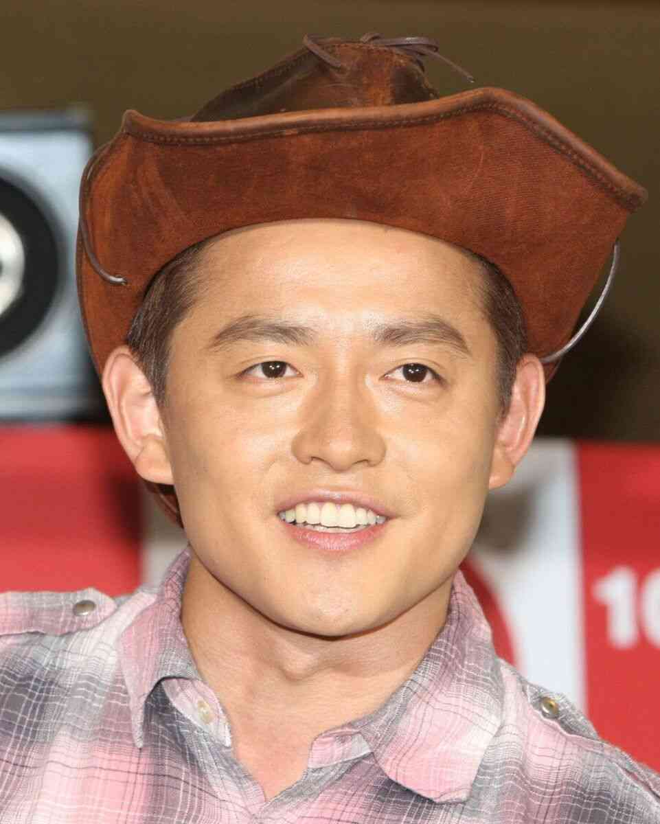 「スピードワゴン」井戸田潤、元妻との結婚中に浮気は「１回だけ」…年下モデル妻には謝罪 - スポーツ報知