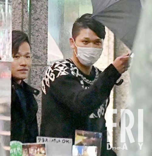 「領収書、坂本で」巨人・坂本勇人に“1億円申告漏れ”報道 目撃されていた「疑惑の使い道」
