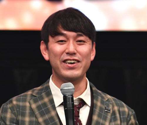 オズワルド畠中悠、井上咲楽との結婚に言及　「したい気持ちはあるんですけど…」