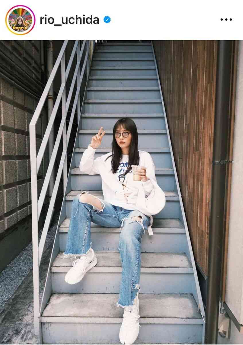 内田理央、「知らないおばあちゃんに…叱られました」他人も思わず干渉する大胆コーデを披露