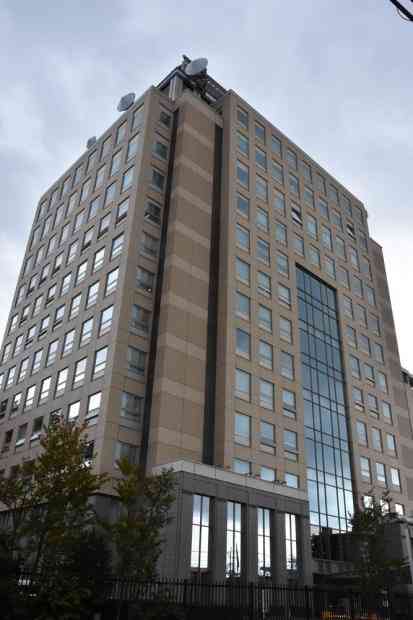 元交際相手の31歳男性を包丁で刺したか 殺人未遂の疑いで64歳女を逮捕