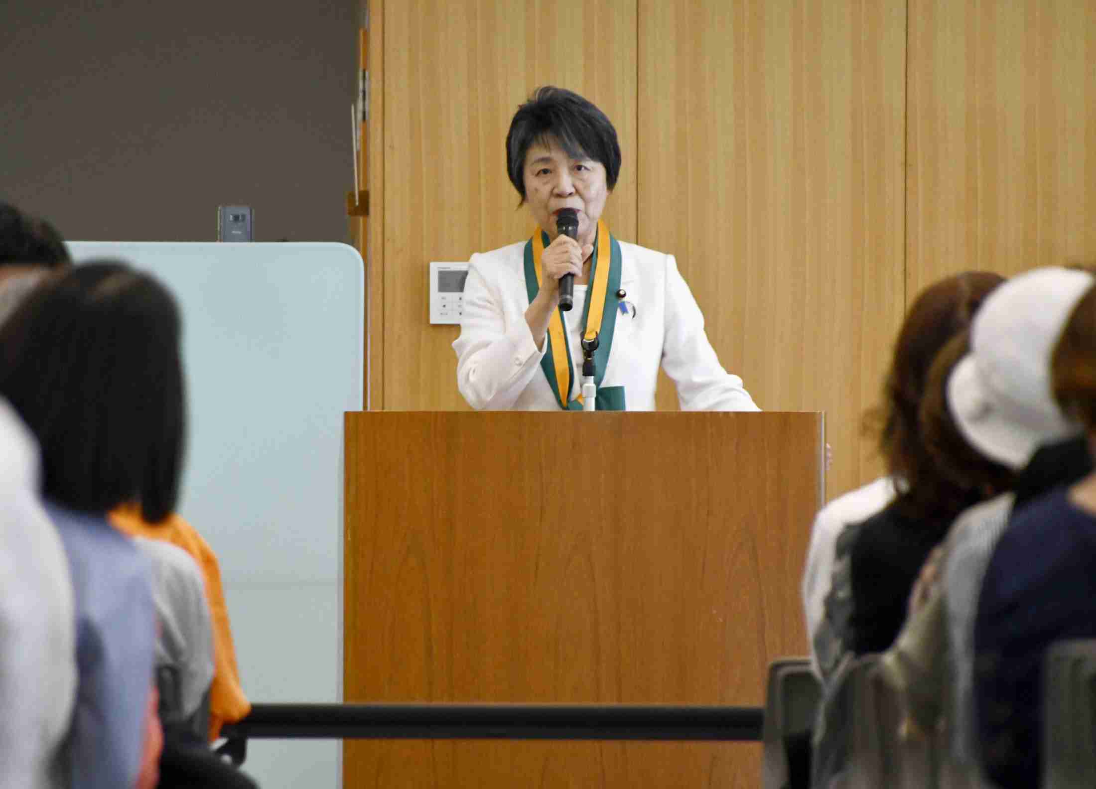 上川氏「うまずして何が女性か」　静岡知事選の応援演説で（共同通信） - Yahoo!ニュース