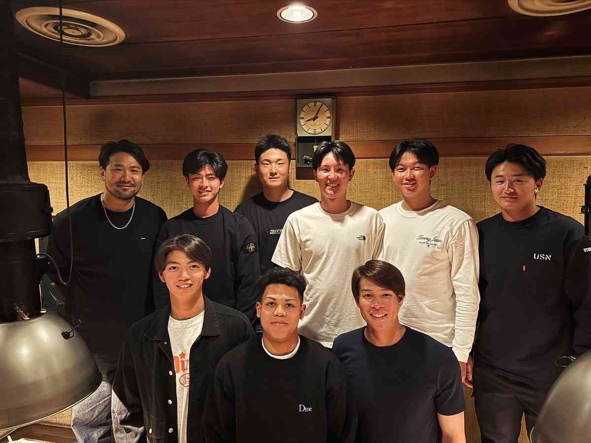 田中将大、ルーキーとの食事会でワイルドに変貌！ 「イケオジになってる」「別人すぎw」と驚きの声
