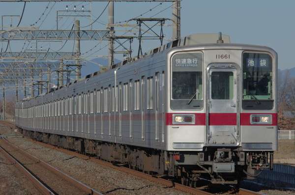 自動改札機に通す「紙のきっぷ」が消える？東武鉄道が驚きの方針 「磁気乗車券の全廃」打ち出す | 乗りものニュース