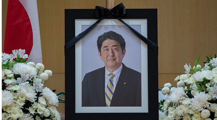 安倍元首相暗殺事件：ドイツメディアの分析。犯人を蝕んだ「日本社会の同調圧力と自己責任論」。「元首相を殺したのは、日本人の社会への関心の弱さ、弱者への救済の少なさだ」（各紙） | 一般社団法人環境金融研究機構