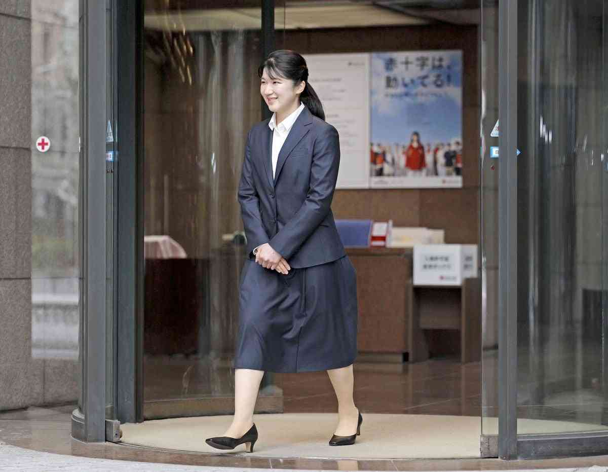 愛子さま「夢中になれますね」　デビュー飾られた春を振り返る　宮内庁インスタ見どころは　ご即位５年　皇室記者座談会（産経新聞） - Yahoo!ニュース