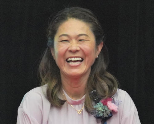 澤穂希さん、谷亮子さん＆安藤美姫さんとのアスリートママショット　豪華なメンバーに注目集まる - 芸能 : 日刊スポーツ