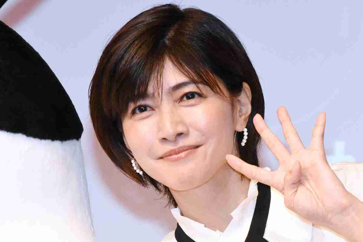 48歳ウソでしょ　内田有紀、美少女感の美貌ワンピで現る「私もヨンハチさん」4K8K放送