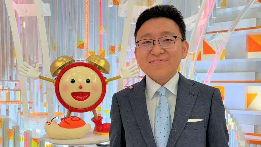 『めざましどようび』新お天気キャスターにフジ新人 上垣皓太朗アナ（23）抜擢！明石家さんまに「入社15年目？」とイジられ話題に | めざましmedia