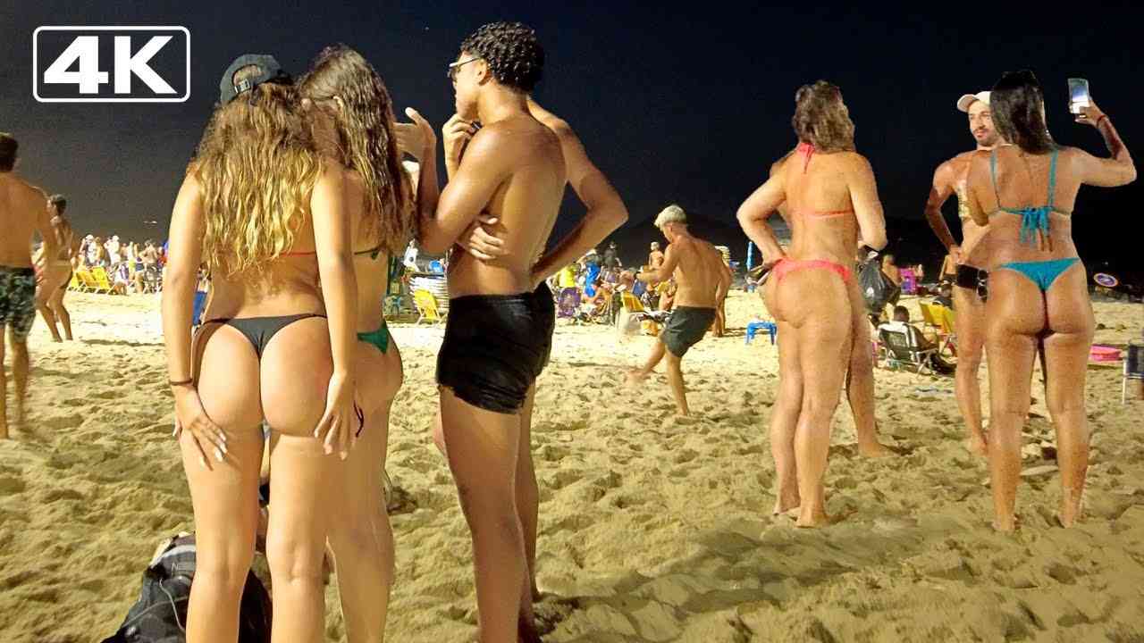 ?? Walking at night on the sands of Leblon Beach | Nightlife in Rio de Janeiro - YouTube