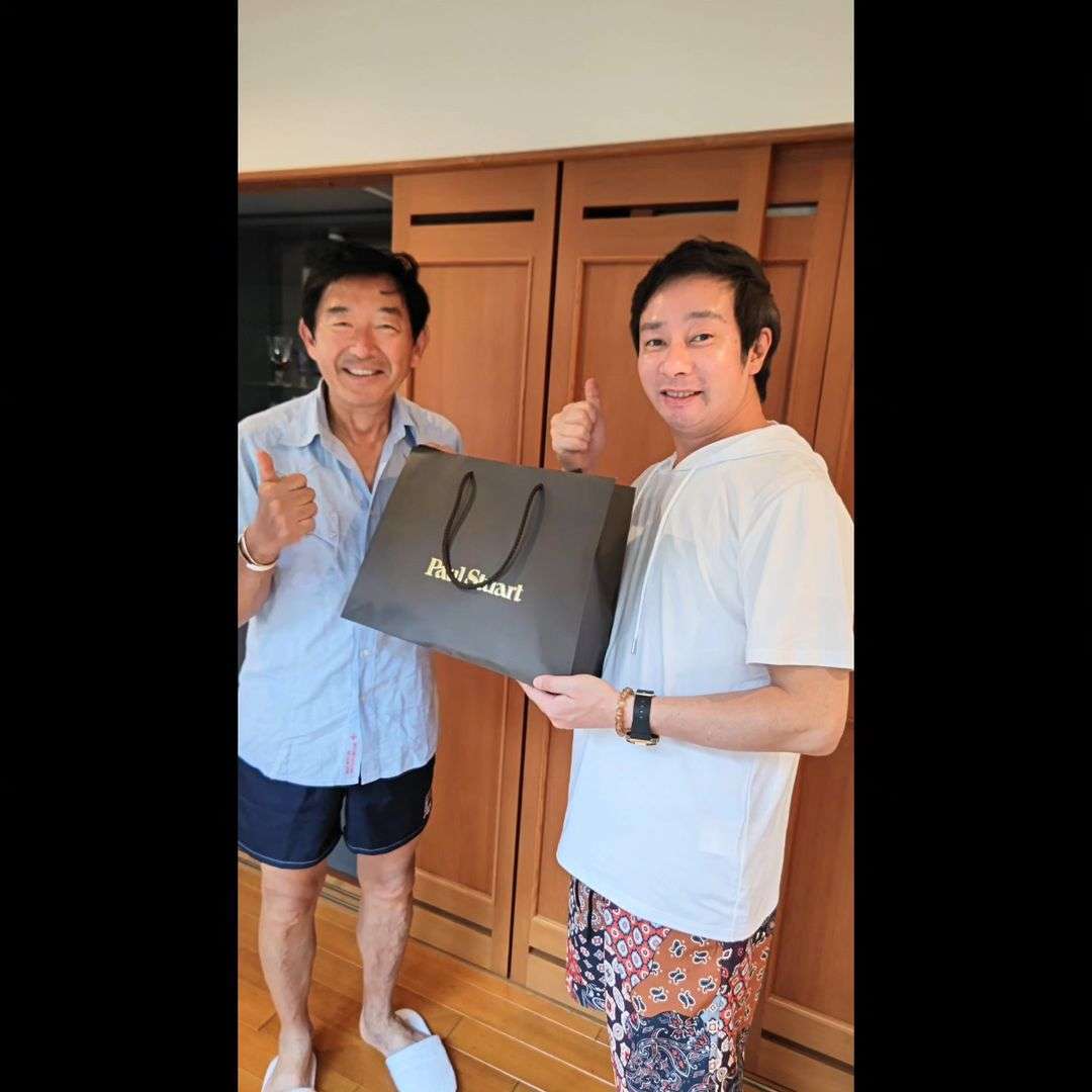 いしだ壱成さん　父の日に石田純一さんへ【靴下】をプレゼント　「生まれてはじめて父が靴下を履く姿を見ました」