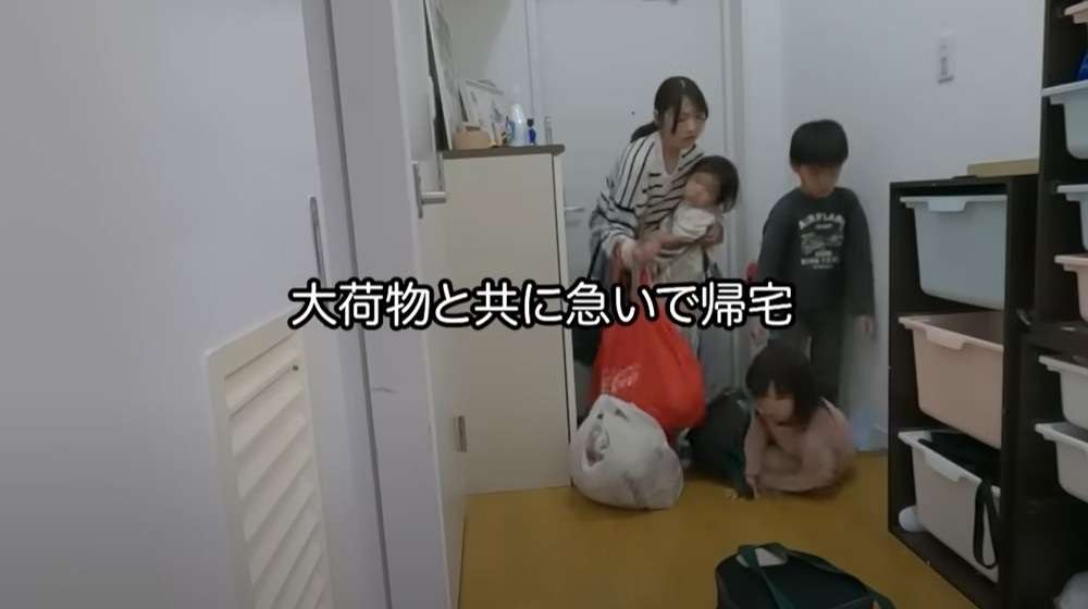 4人年子のワーママ、ワンオペ×寝坊した日のナイトルーティンがやばすぎる！　1秒も休めぬ孤軍奮闘に「尊敬」「このリアルさ政府に見てほしい」