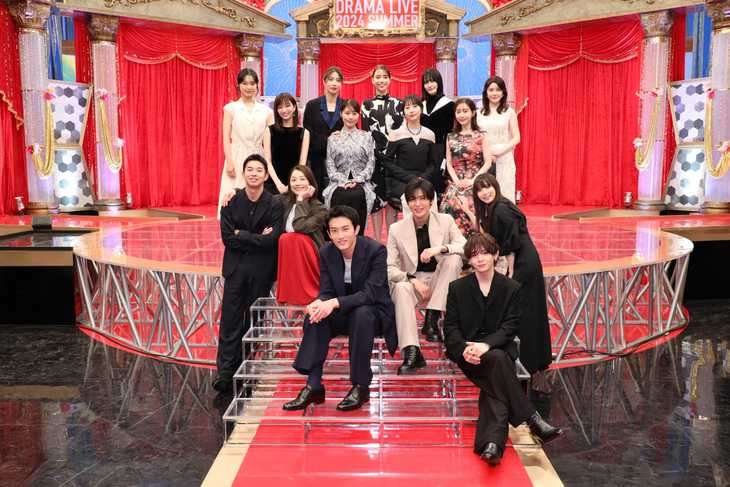 松岡茉優、俳優仲間の〝祝結婚〟拍手にテレ照れ　フジ系7月期連ドラ合同イベント