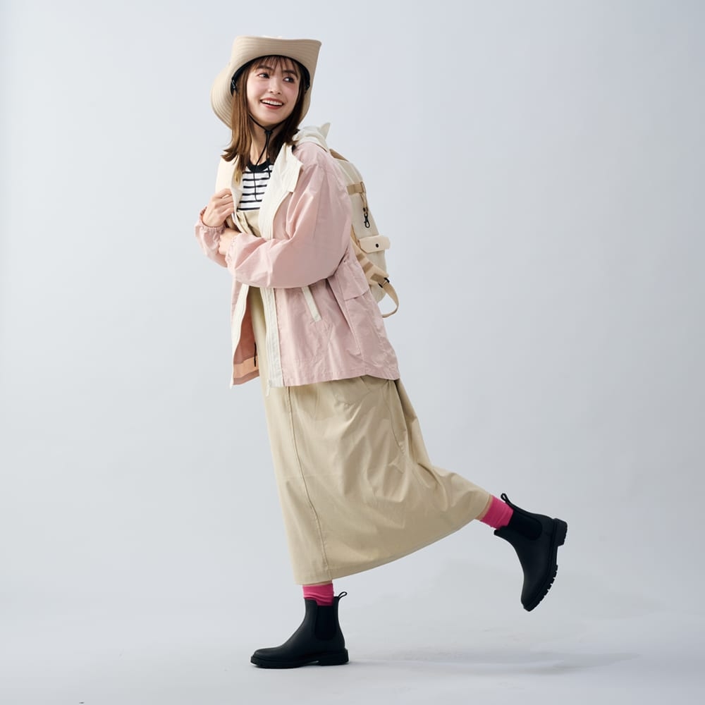 アパレルブランドの女性ディレクターが本気で「ワークマン」コーデすると…　驚きのおしゃれさに「参考になりまくり」「同じ物購入しちゃった」