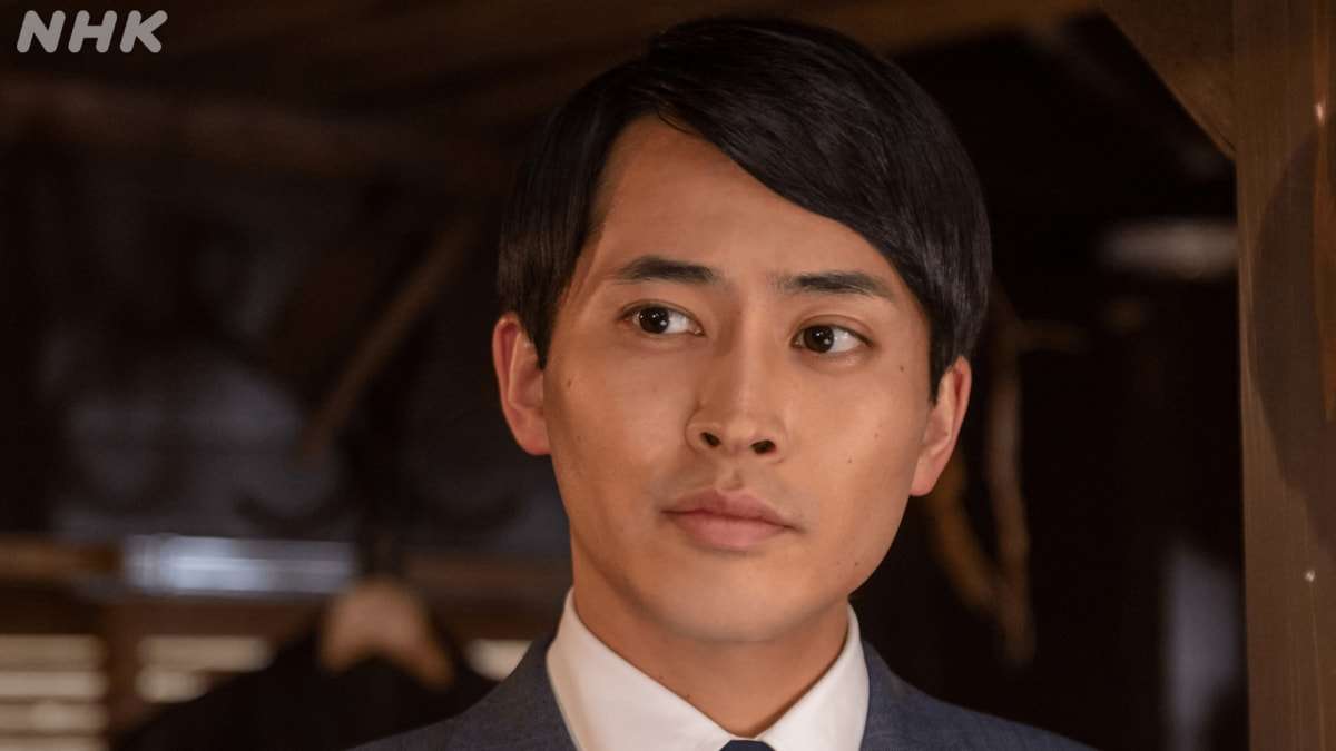 「虎に翼」汐見圭役・平埜生成インタビュー「人の価値観は脆く曖昧で揺れやすいもの。その価値観の変化が、このドラマの見どころだと思っています」 | ステラnet
