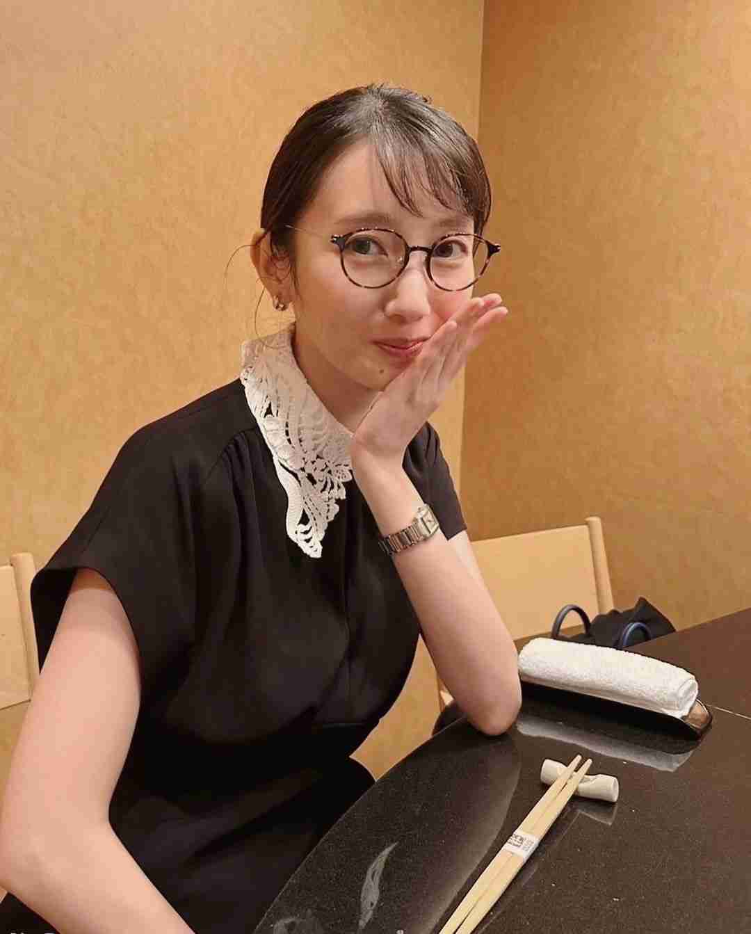 波瑠、“幼少期ショット”披露にファン歓喜「チビ波瑠ちゃん初出し写真!?」「可愛すぎです」