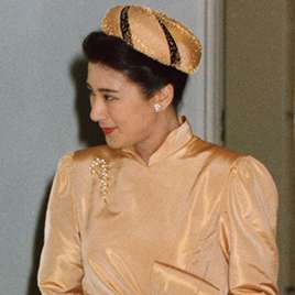 【天皇、皇后両陛下、31回目の結婚記念日】雅子さまが「饗宴の儀」でお召しになった、全６着の華麗なドレスと着物に秘められた物語（webマガジン mi-mollet） - Yahoo!ニュース