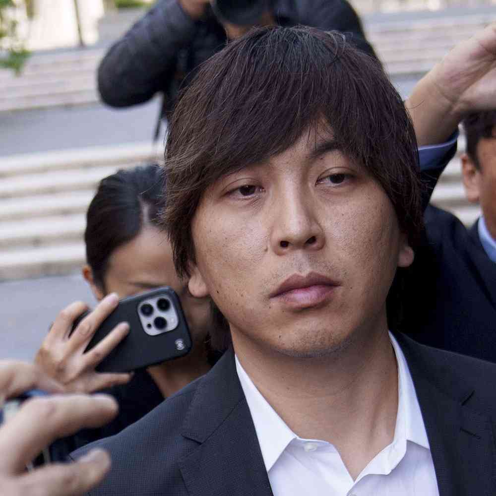 水原一平　騒動ドラマ化で“本人役”に名前あがる「まさかの不倫俳優」（女性自身） - Yahoo!ニュース