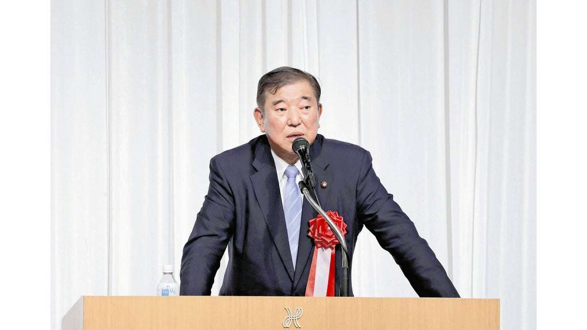秋田県の佐竹知事、来県した石破茂氏に「自民党政権が失われないよう努力して」 : 読売新聞