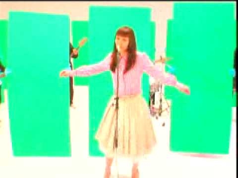 土岐麻子 「君に胸キュン」 - YouTube