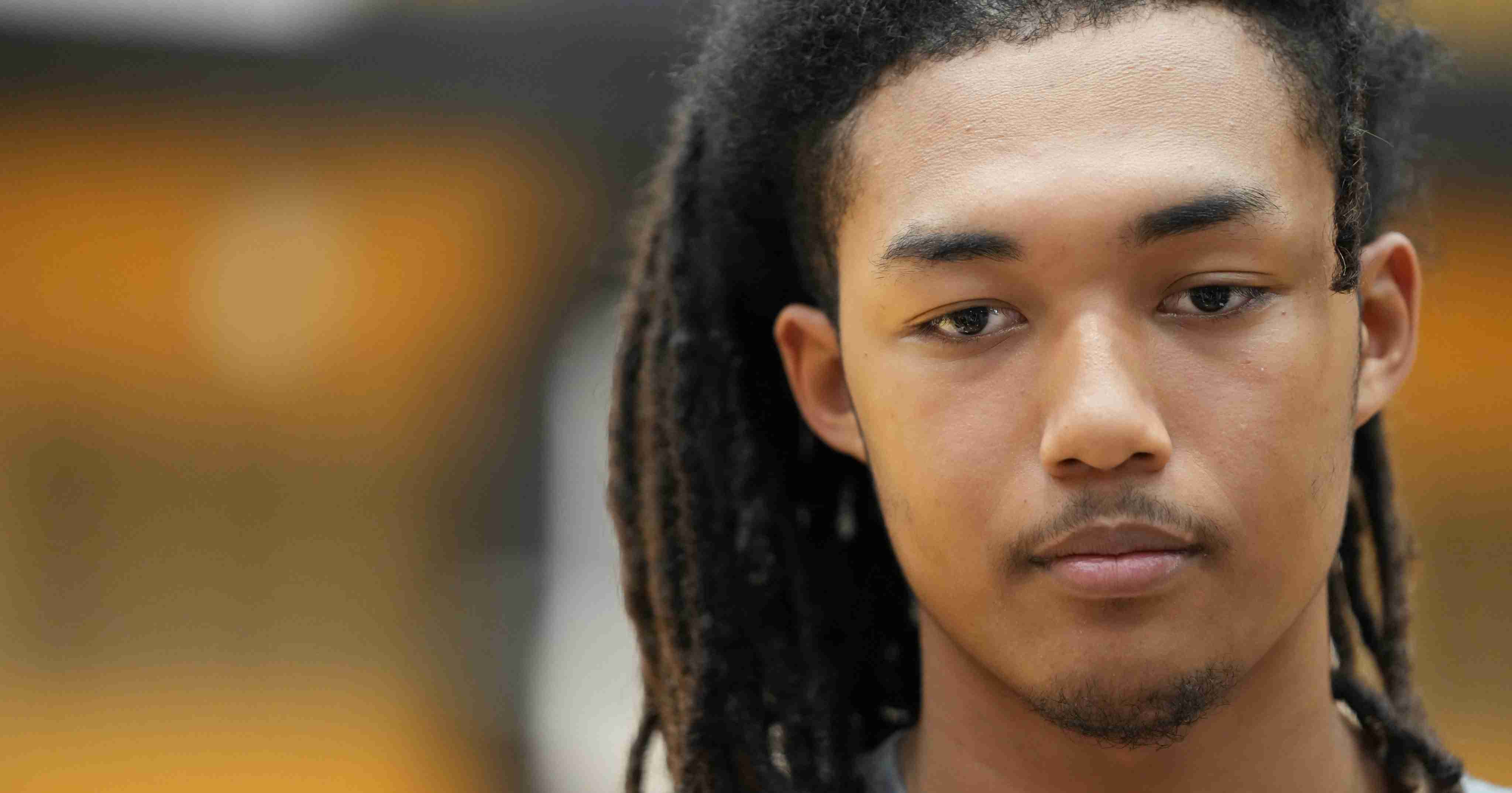 アメリカにいた“無名の少年”がなぜ日本代表に？ 男子バスケ代表の最年少・ジェイコブス晶（20歳）とは何者か「運命を変えた母の助言」 - バスケットボール日本代表 - Number Web - ナンバー