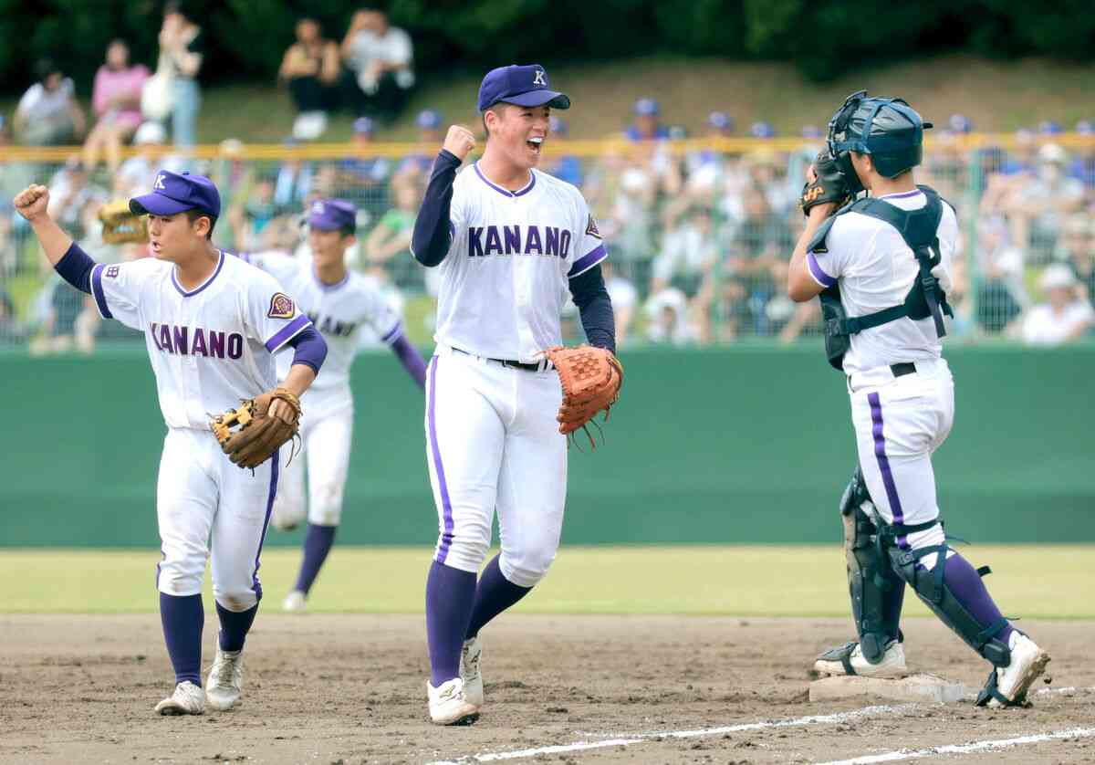 【高校野球】金足農が夏の甲子園に帰ってくる　６年ぶり７度目　吉田輝星弟・大輝が１６安打５失点完投勝ち　両校計２９安打死闘制した - スポーツ報知