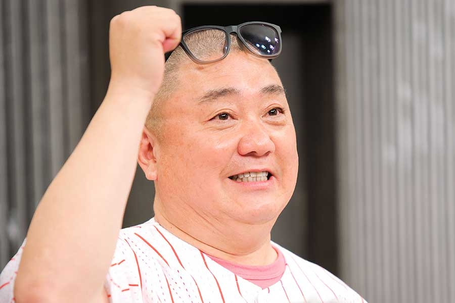 山本圭壱に