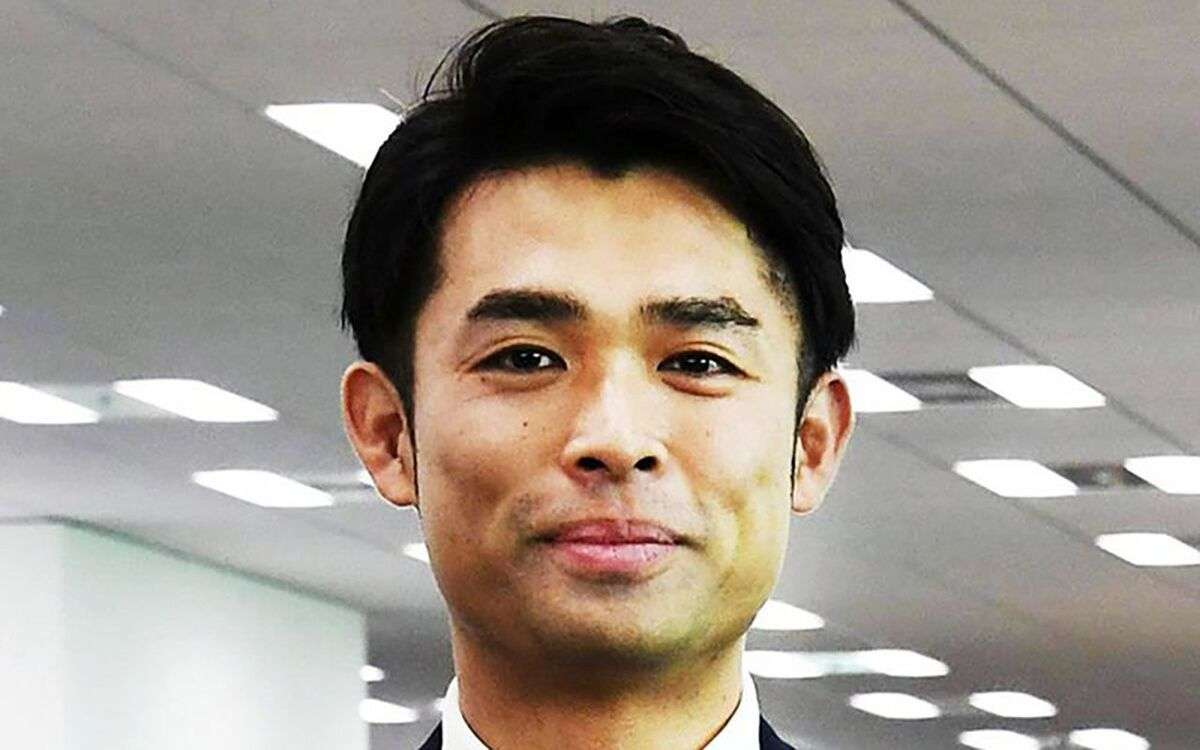 宣言下の不倫で小川アナと離婚　豊田剛一郎メドレー取締役が“白ビキニグラドル”と「まん防破り」 | 文春オンライン