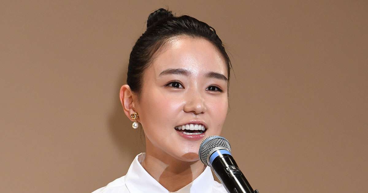 「役者が大事にされてない」有名映画監督　奈緒主演作の性的描写で“インティマシー・コーディネーター拒否”発言に広がる衝撃 | 女性自身