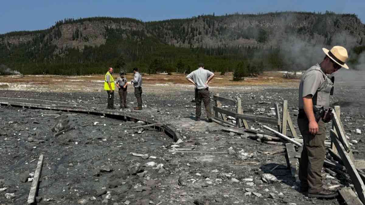 米イエローストーン国立公園、熱水性爆発で一部閉鎖（CNN.co.jp） - Yahoo!ニュース
