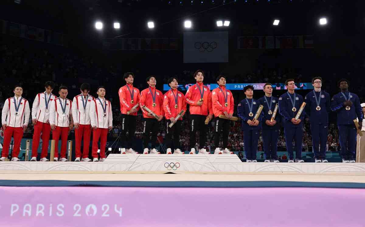 表彰式の君が代で　日本に敗れた中国選手の行動が「グッときた」とネットで話題「悔しいはずなのに…」「泣いた」 - スポーツ報知