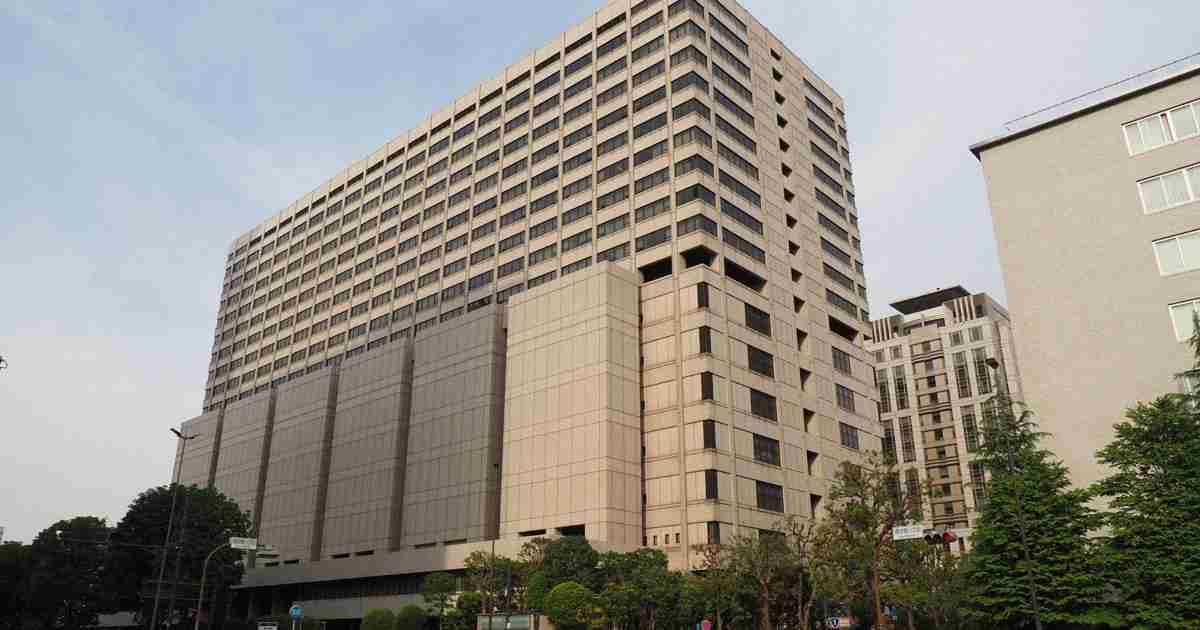 特捜部検事が取り調べで「なめたらあかんわ」　人格権侵害訴え提訴 | 毎日新聞