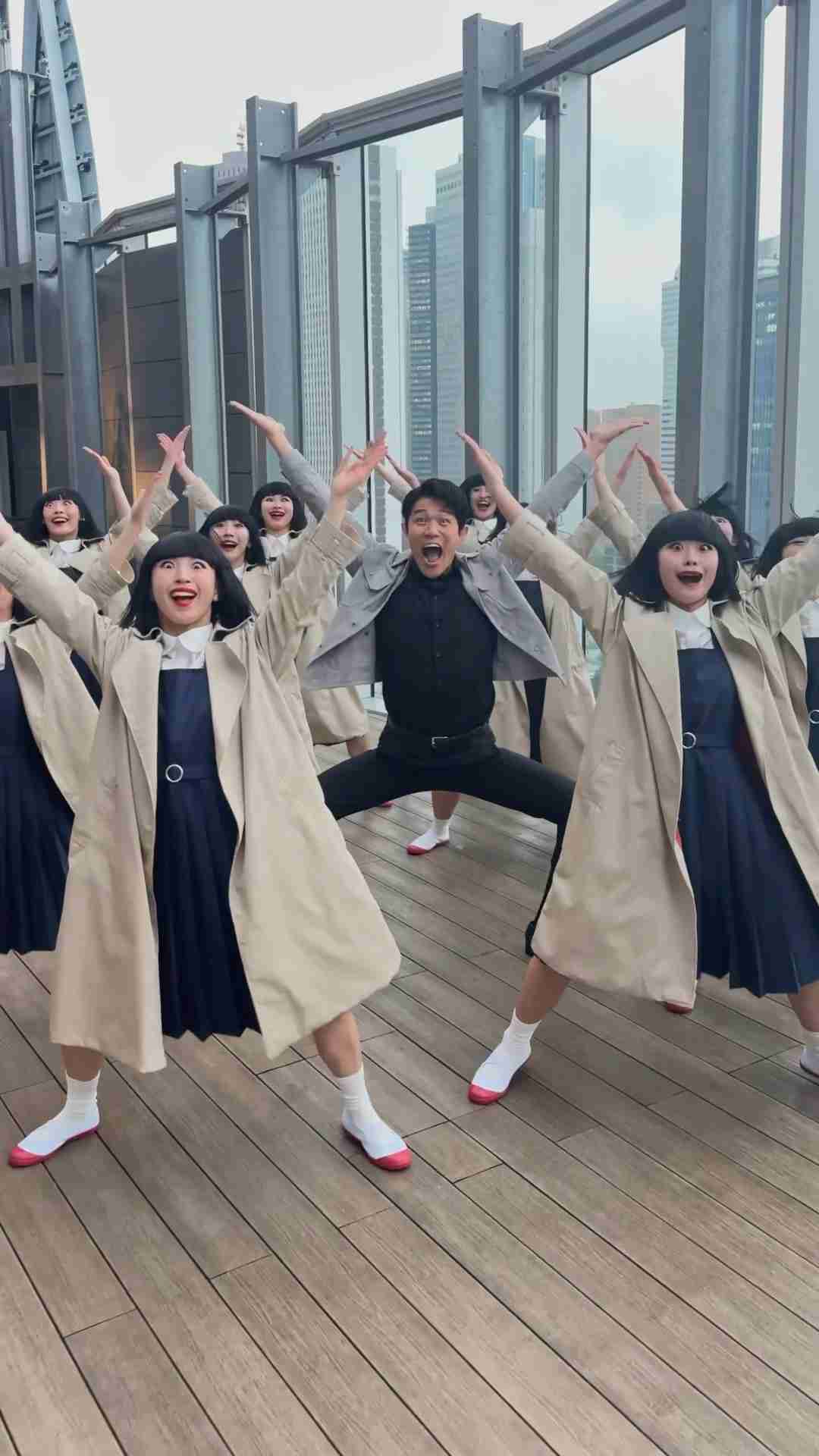Netflix映画シティーハンター?冴羽リョウ演じる鈴木亮平さんと#ゲワイダンス ?? #シティーハンター #鈴木亮平 #GetWild #avantgardey #アバンギャルディ - YouTube