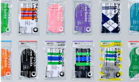 ファミマ、衣料品専門店の出店検討　「コンビニエンスウェア」好調で