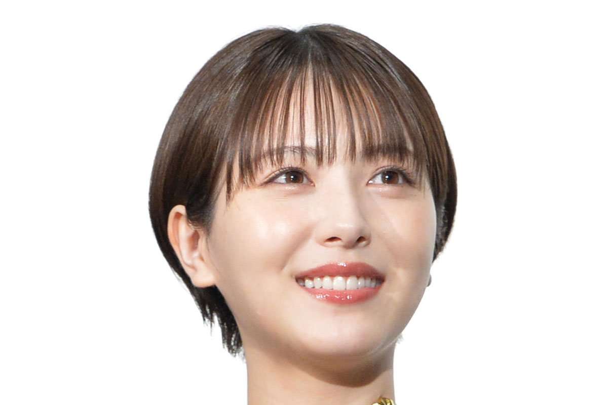 浜辺美波が顔にコンプレックスを抱いていたと告白　今は「気にしなくなりました」（東スポWEB） - Yahoo!ニュース