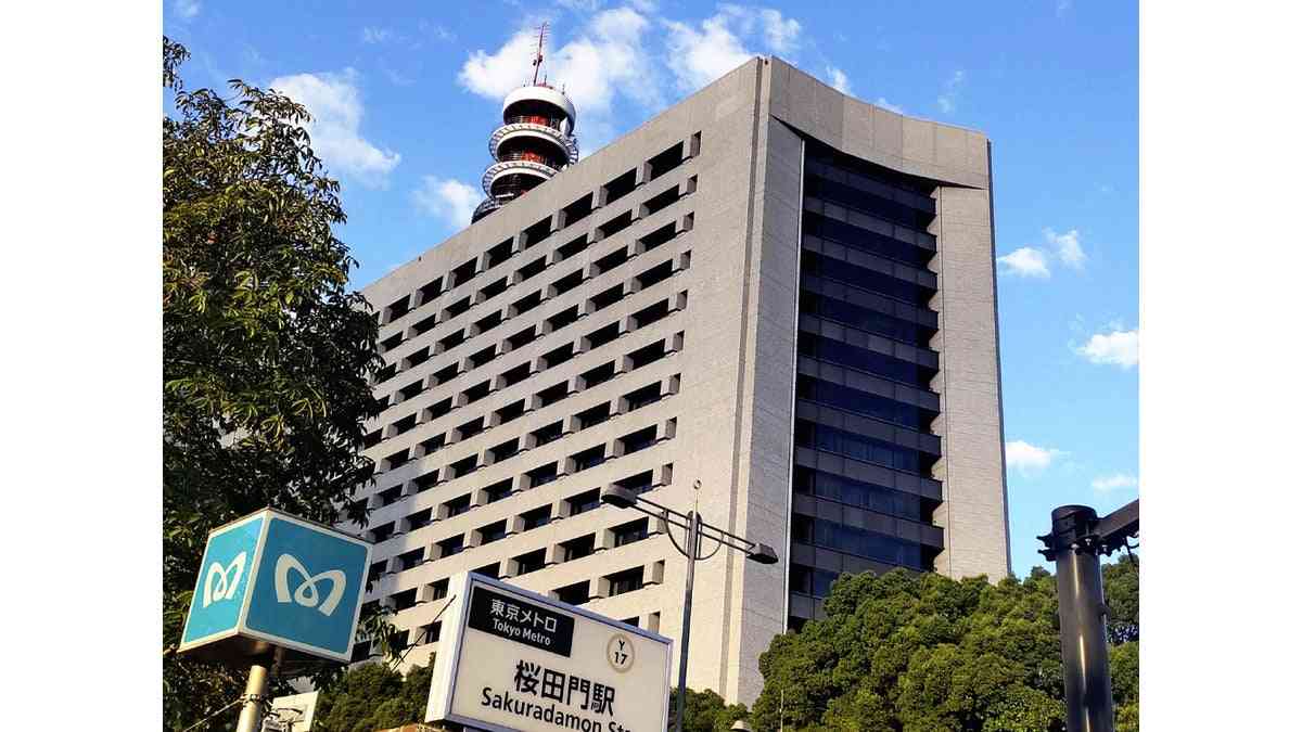 アパートの蓋付きゴミ箱から泣き声、「出産ばれないように捨てた」２２歳を殺人未遂容疑で逮捕 : 読売新聞