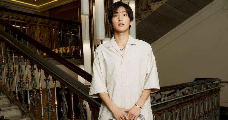 目黒蓮、存在感あふれるFENDI新作バッグを着用　リンゴモチーフでユニークな着こなし  | ORICON NEWS