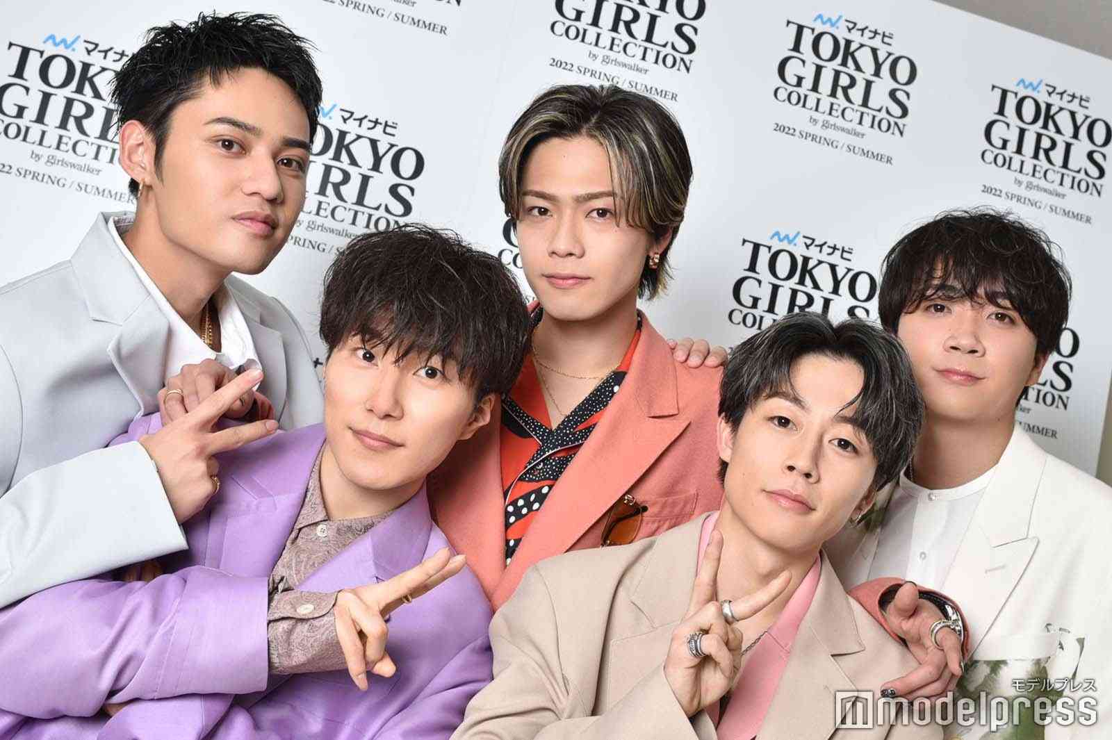 “転売続き”の大人気YouTuberコムドット「凄く悲しい」チケットの次はトレカが50倍の価格でメルカリ出品にファン悲痛